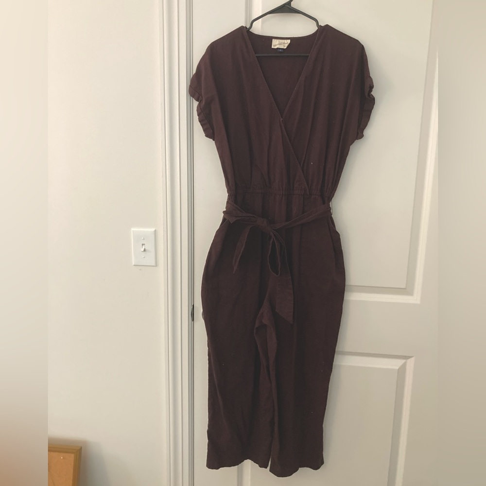 Universal Thread capri jumpsuit with tie waist